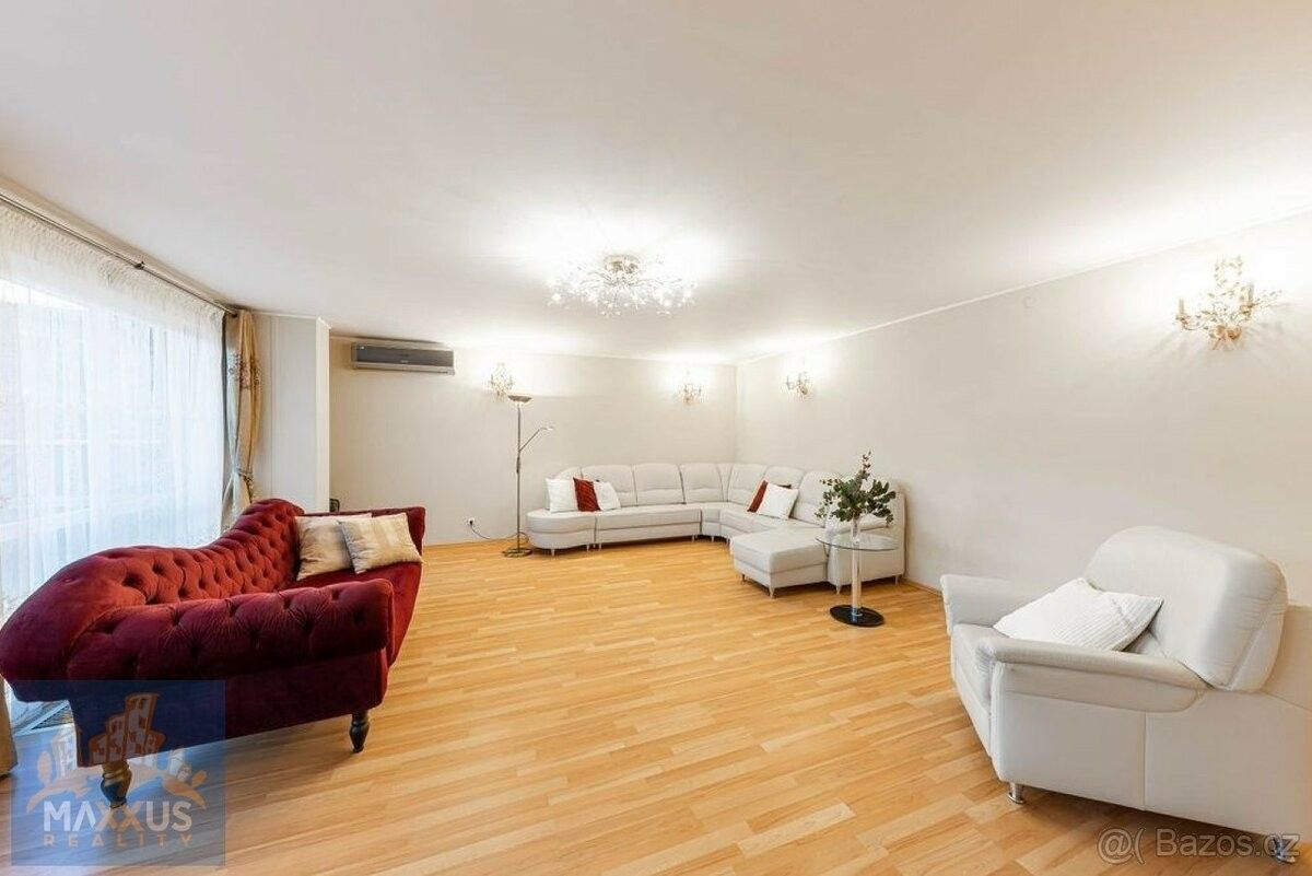 Prodej byt 5+1 - Praha, 152 00, 205 m²