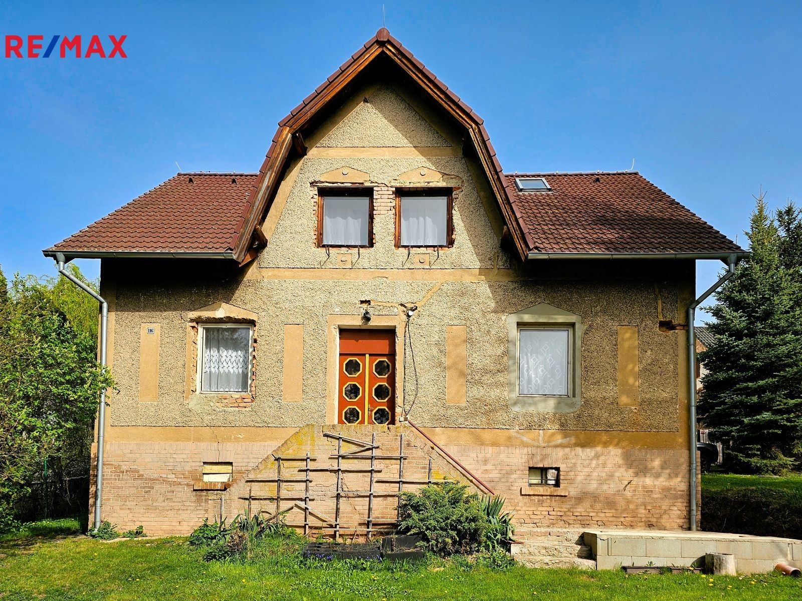 Prodej dům - Velká Černoc, Měcholupy, 200 m²