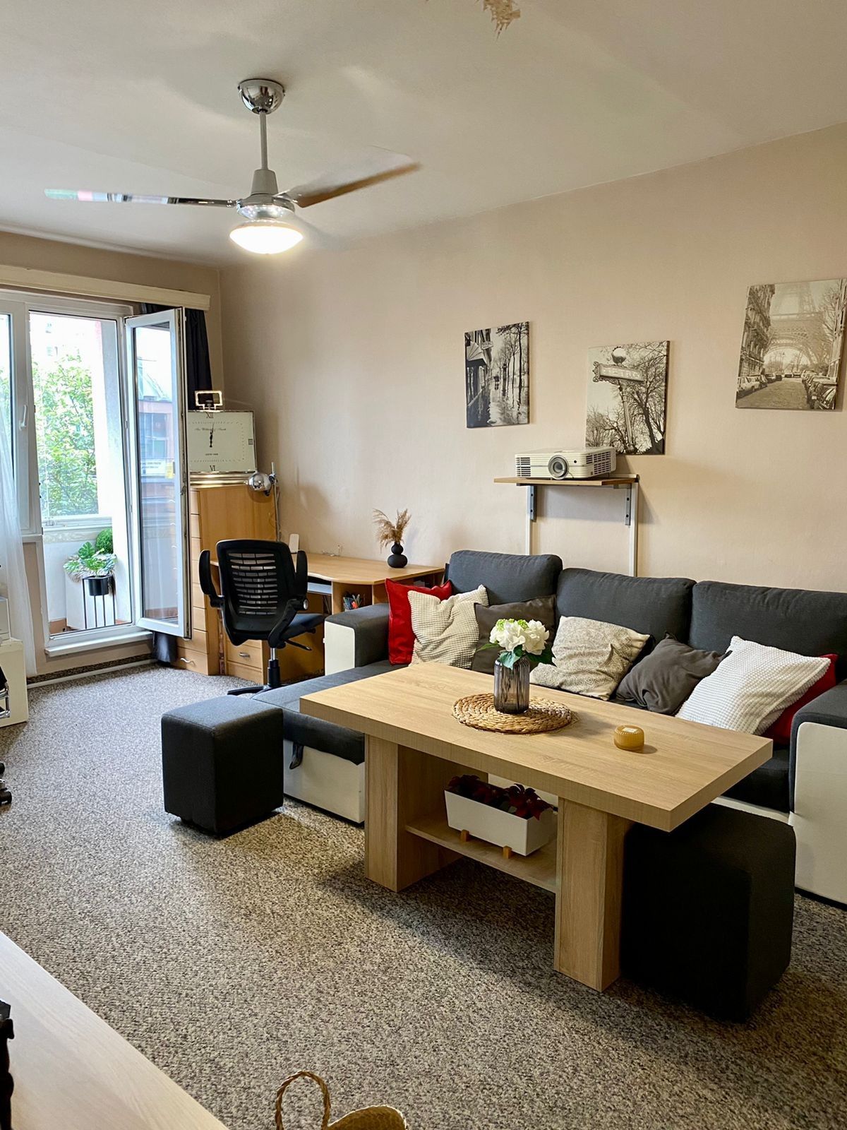 Prodej byt 2+1 - Topolová 2569/17, Praha, 53 m²