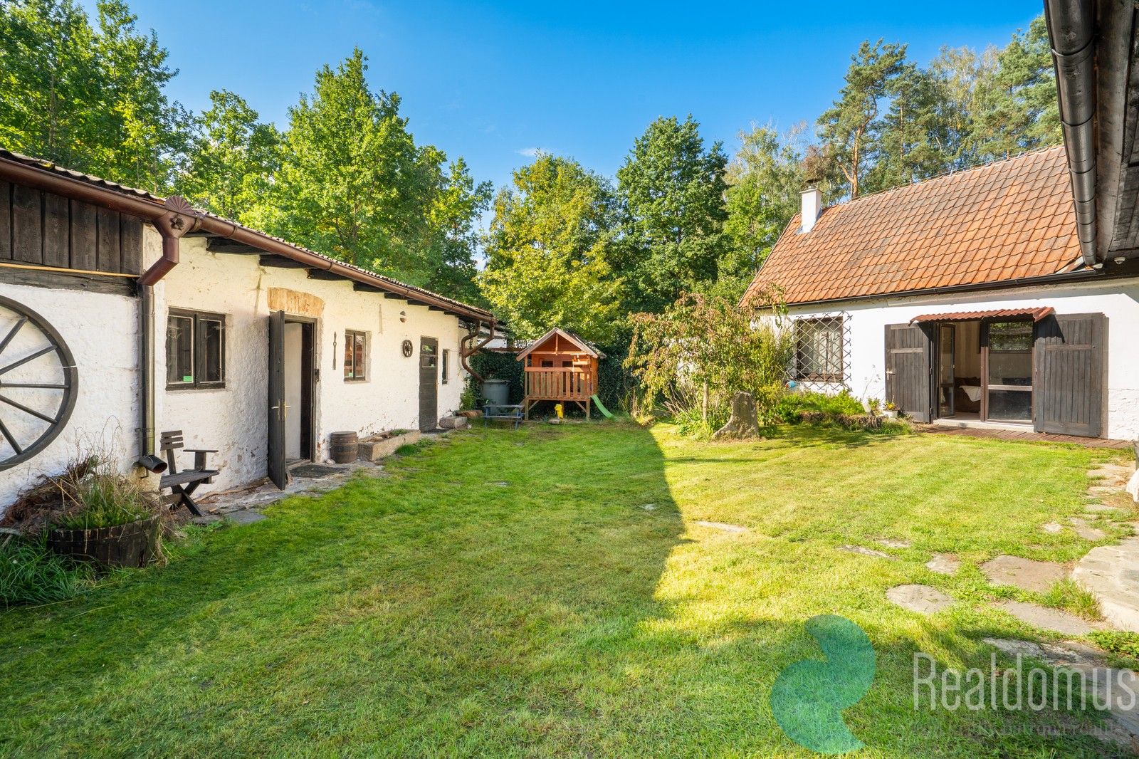 Prodej rodinný dům - Klenovice, 180 m²