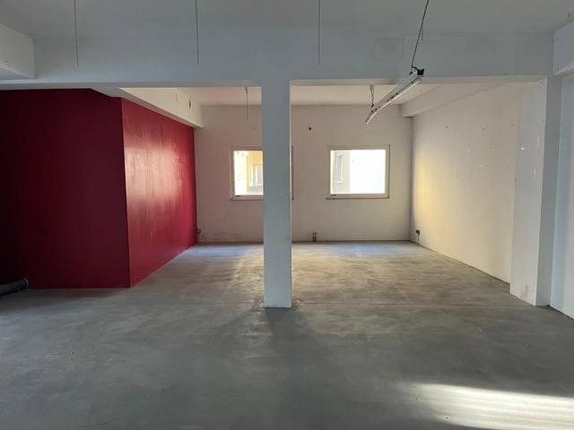 Pronájem obchodní prostory - Burgstr.44 Leverkusen Rheindorf Nordrhein-Westfalen 51371, 220 m² - 5