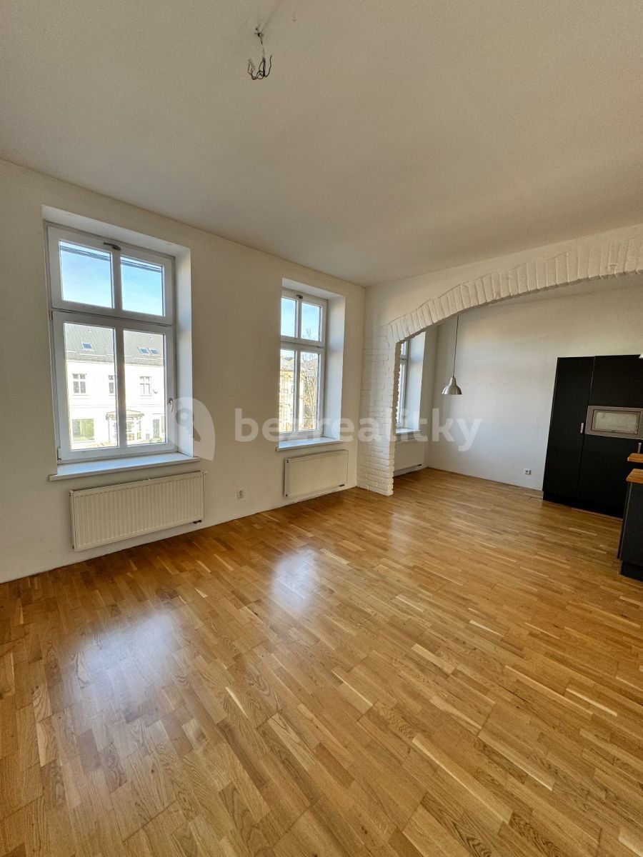 Pronájem byt 3+kk - Revoluční, Krnov - Krnov-Horní Předměstí, Moravskoslezský kraj, 84 m² - 5