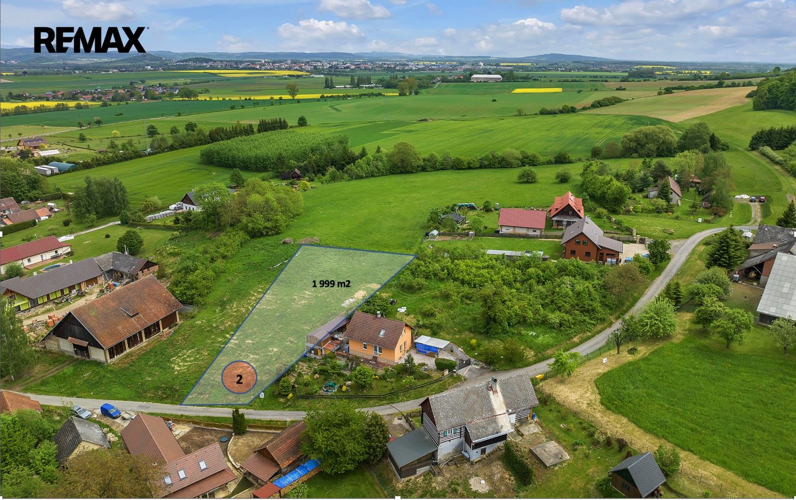 Pozemek pro bydlení · 1 999 m² · Podhradí - 4