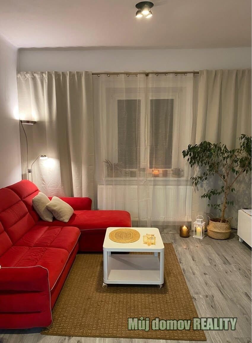 2+kk, Karlovarská, Praha, 41 m² - 2