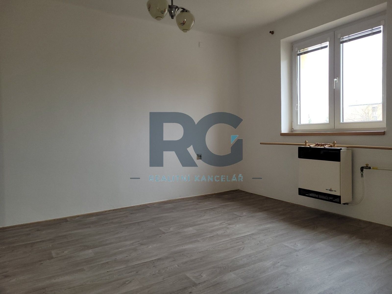 Pronájem byt 2+1 - Dvořákova 334, Písek, 57 m²