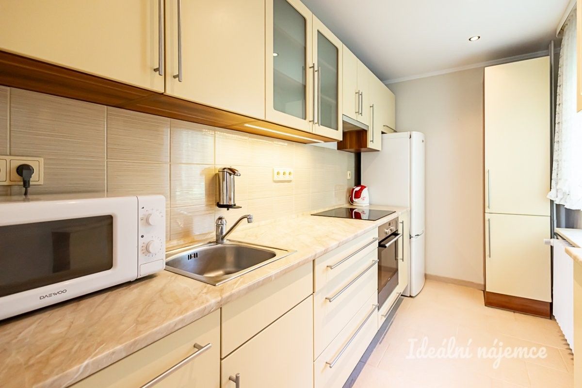 3+kk, Praha 8, Praha, 61 m² - 1
