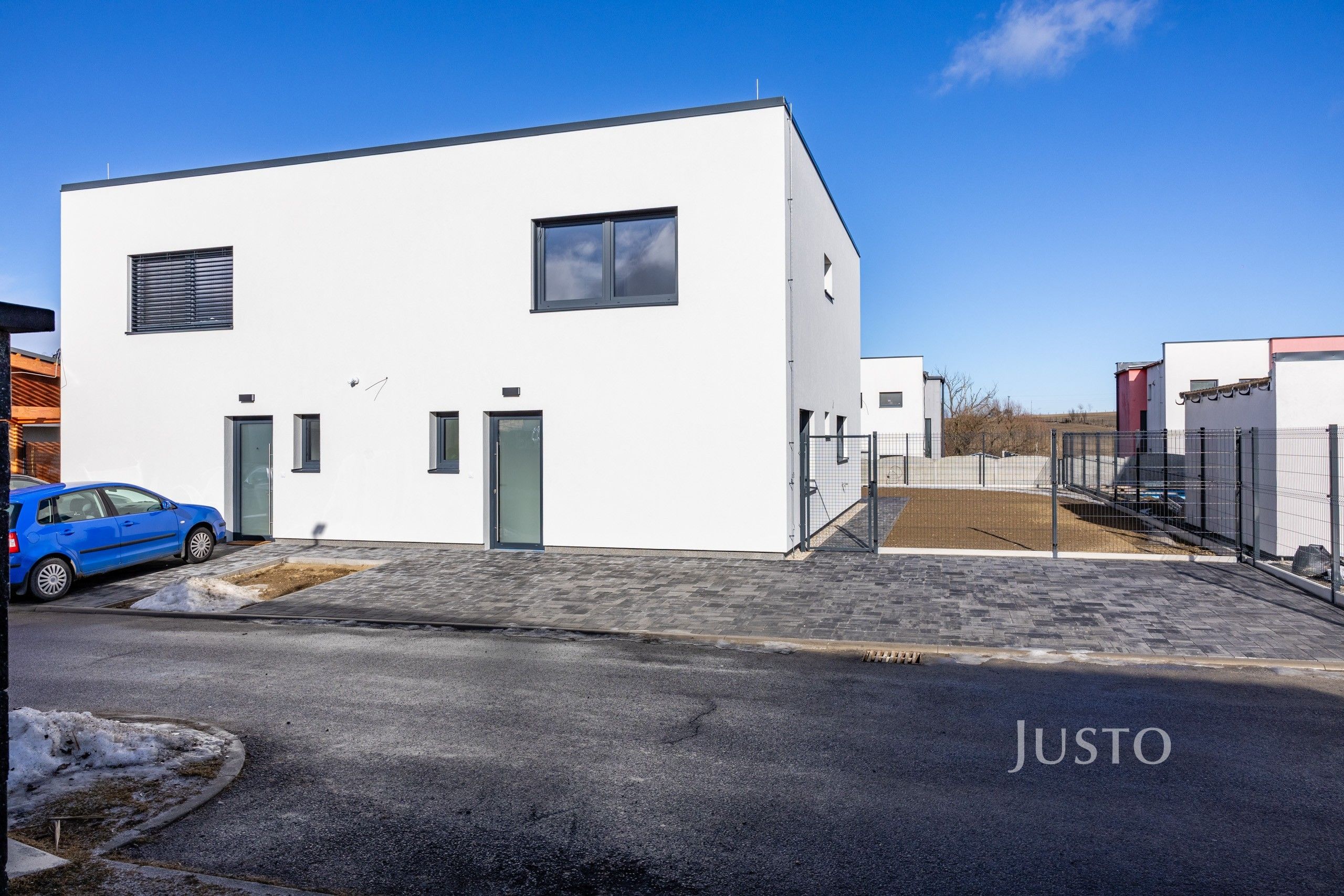 Rodinné domy, Smrková, Srubec, 121 m²