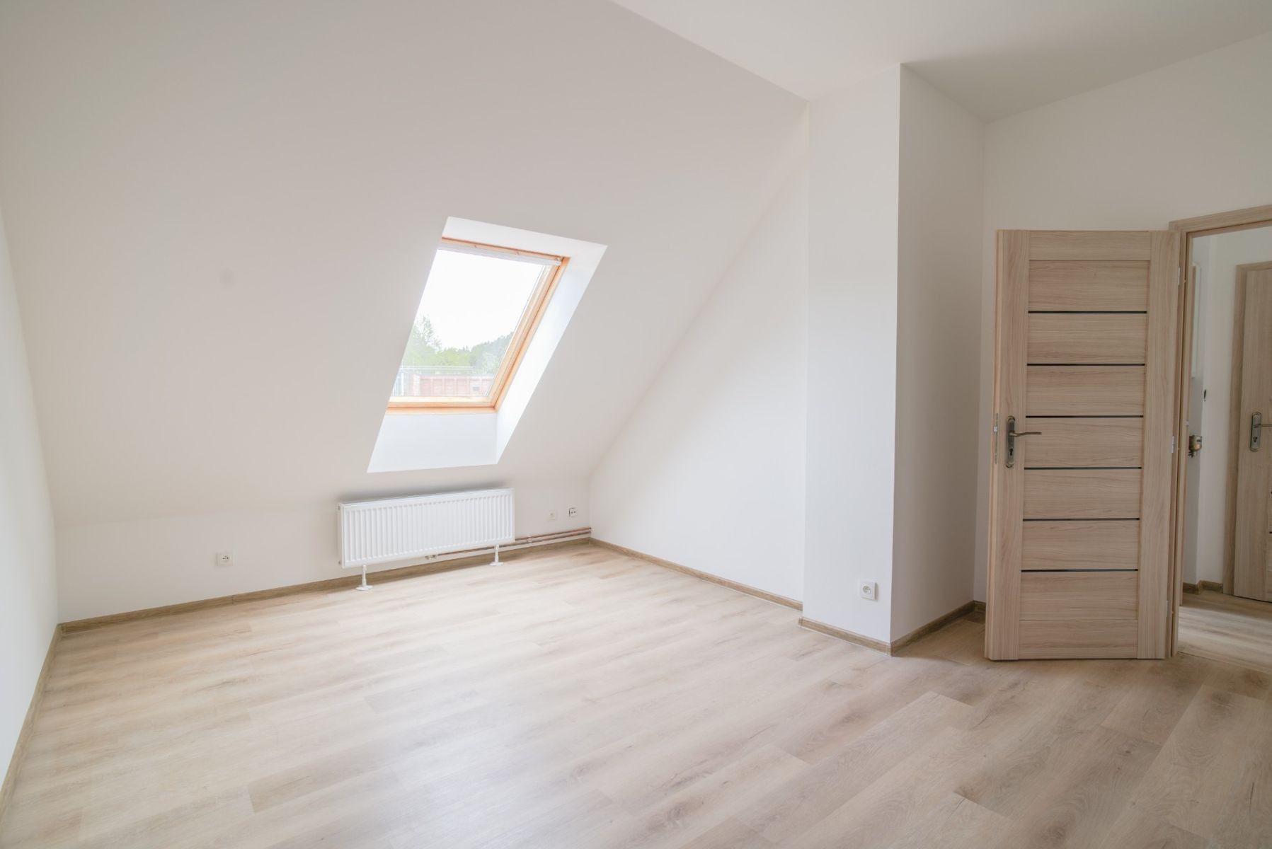 1+kk, Komenského, Nová Paka - Nová Paka, Královéhradecký kraj, 35 m² - 2