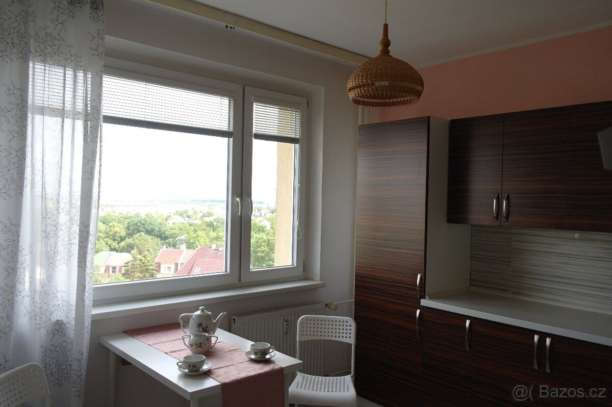 Pronájem byt - Jirkov, 431 11