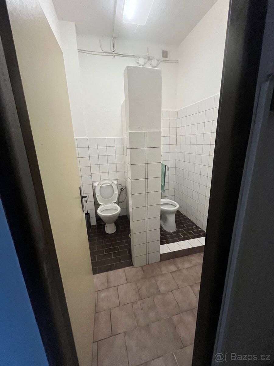 Obchodní prostory · Hostomice pod Brdy, 267 24 - 4
