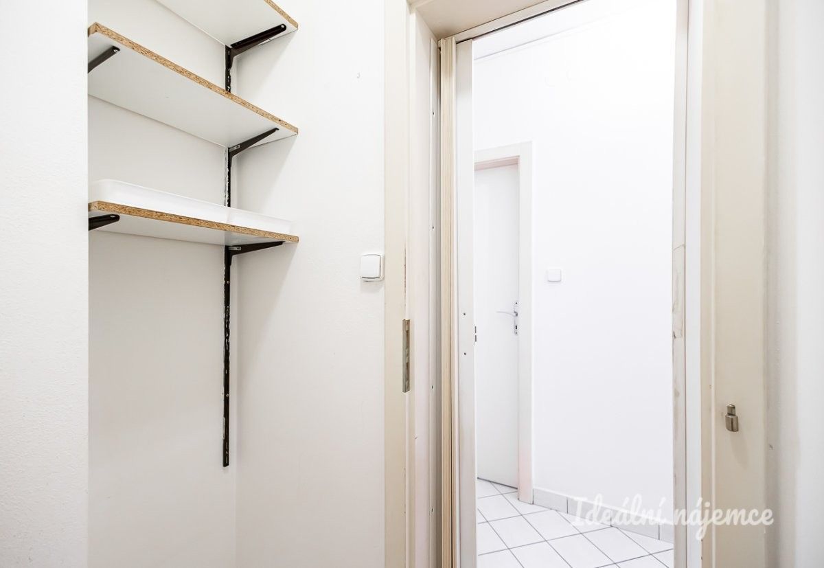 Pronájem byt 2+kk - Jitravská, Praha, 68 m² - 5