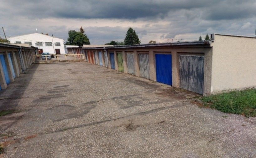 Garáže, Olomouc, 779 00