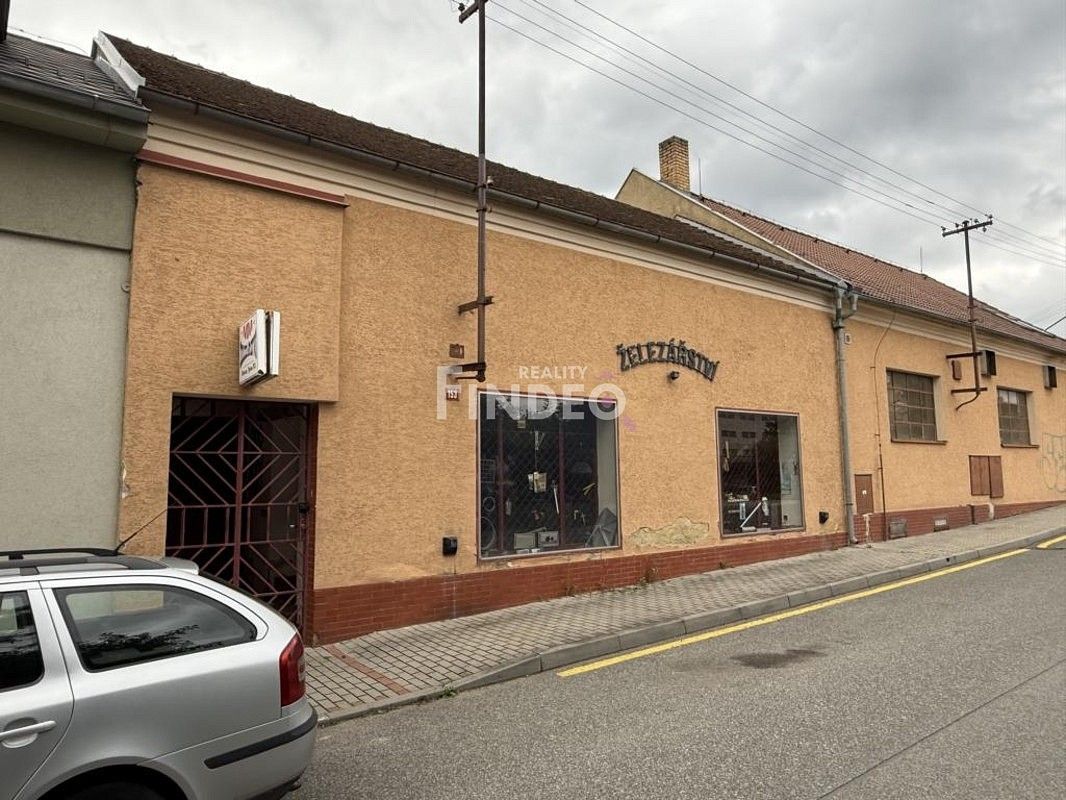 Obchodní prostory, Beroun - Beroun-Závodí, Středočeský kraj, 137 m² - 2