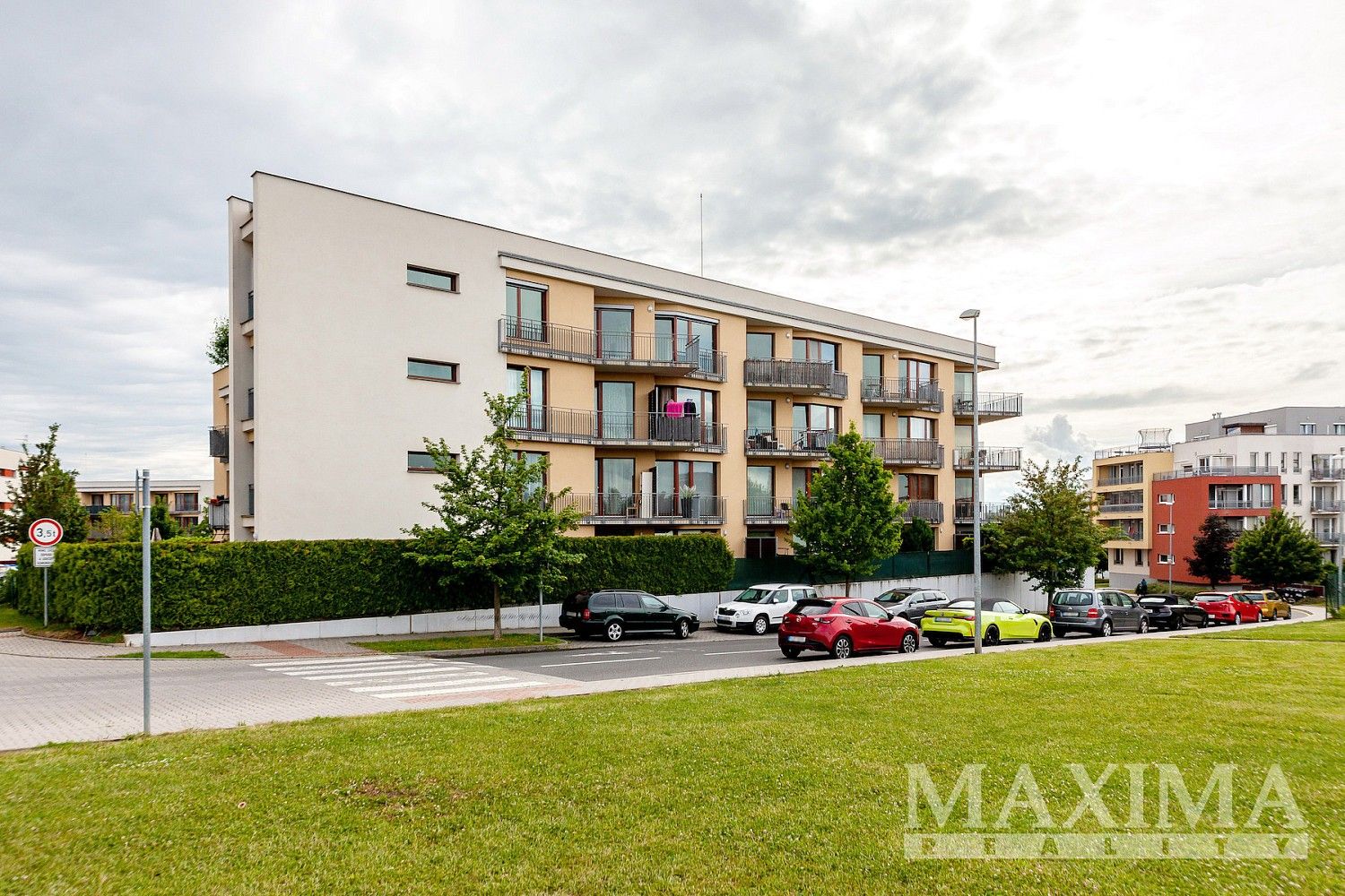 Nemovitost · 13 m² · Praha - Stodůlky, okres Praha 13, Hlavní město Praha - 3