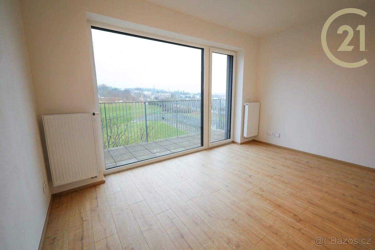 Pronájem byt - Brno, 628 00