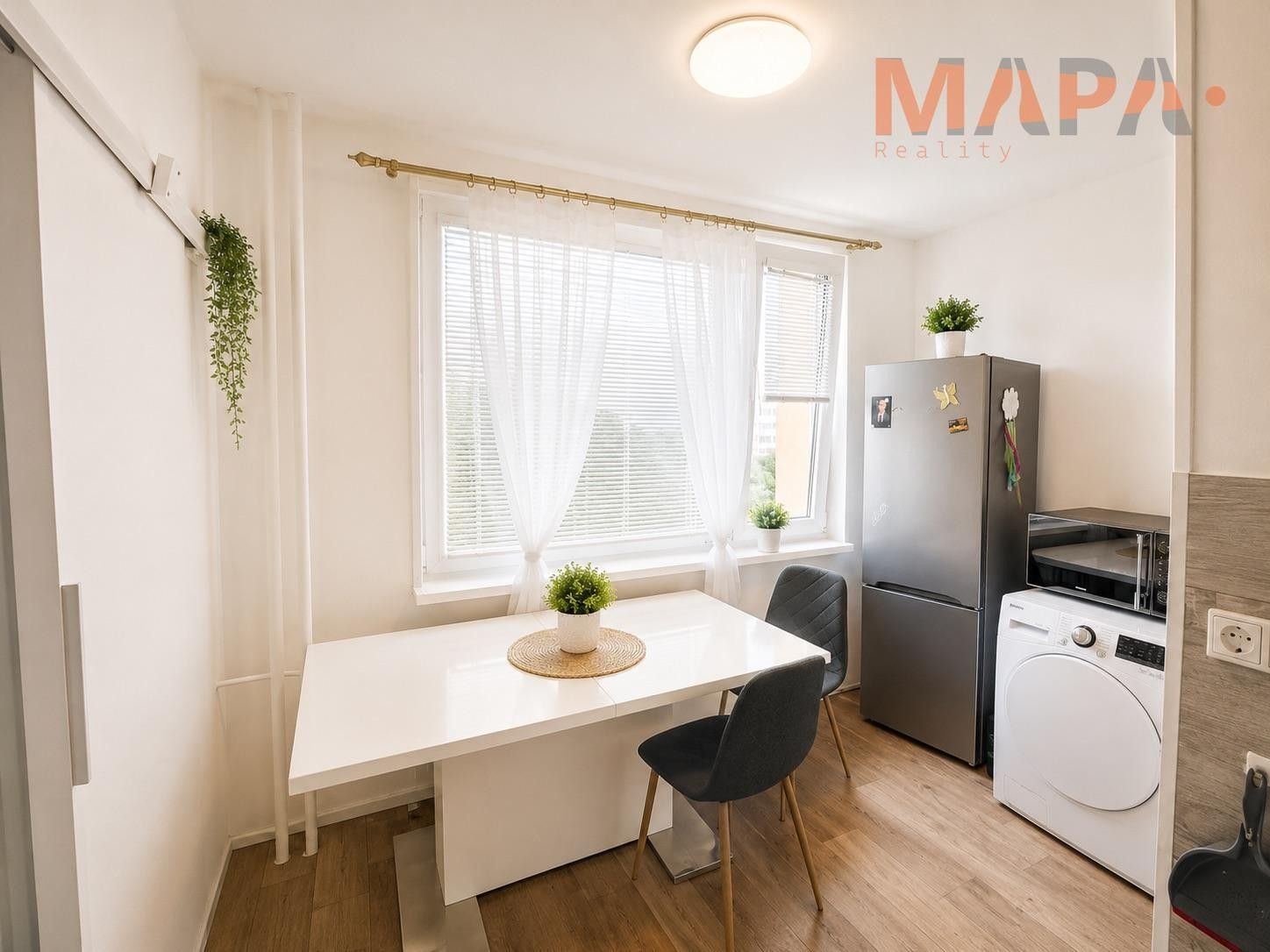 Byt 3+1 · 79 m² · 17. listopadu, Chomutov - 4