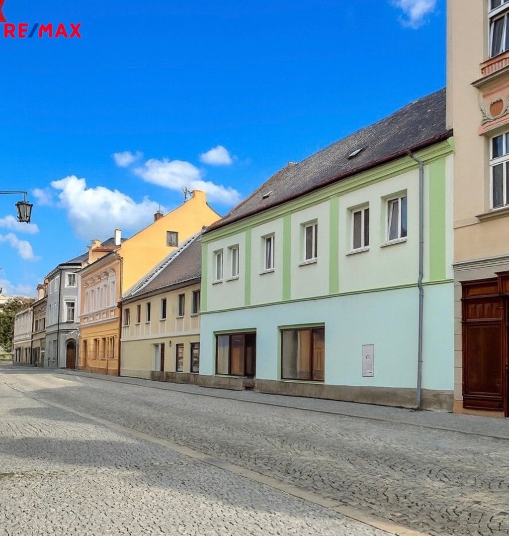 Rodinné domy, nám. Republiky, Duchcov, 121 m²