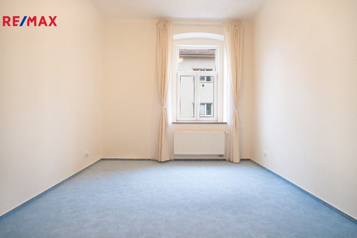 Pronájem komerční - Jablonského, Plzeň, 15 m²