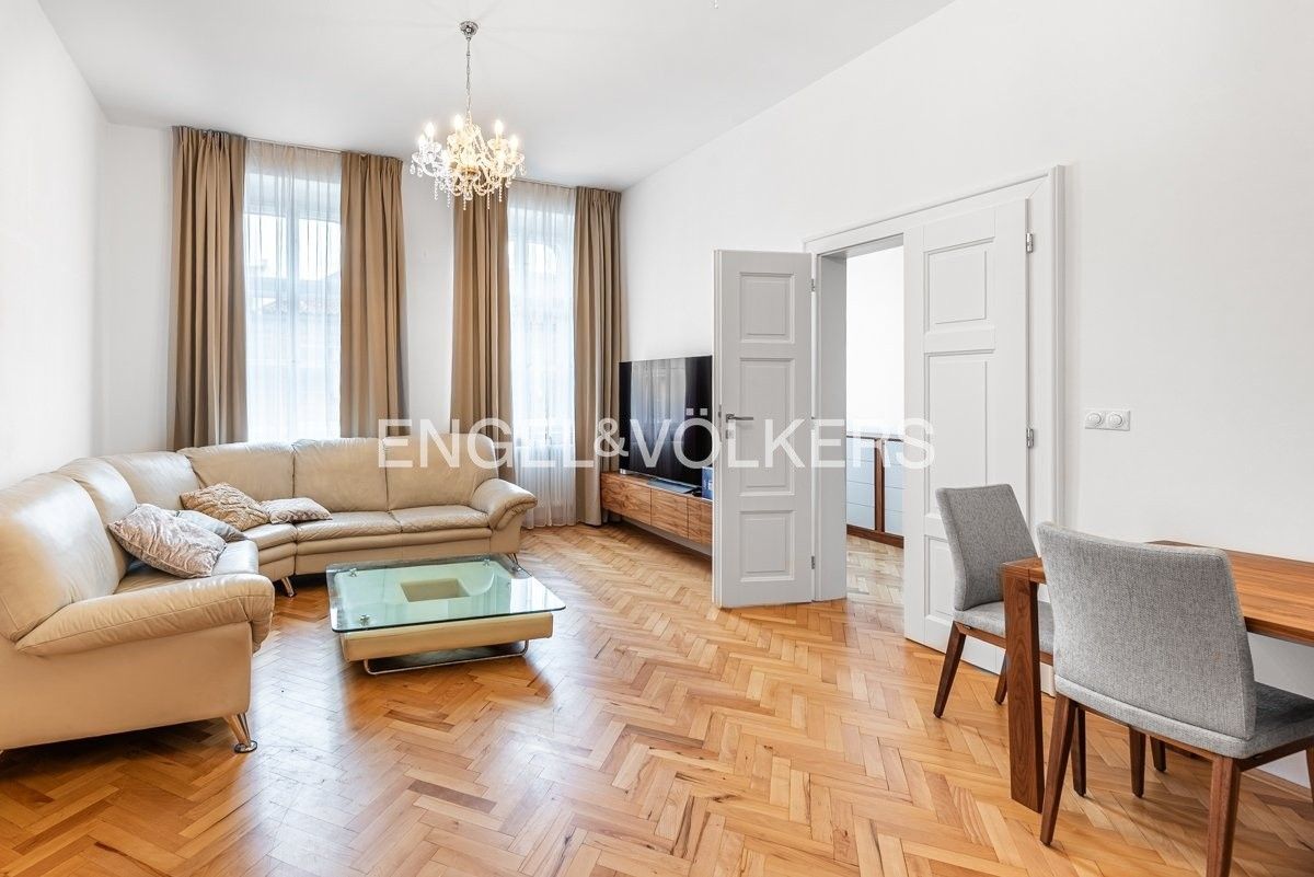 3+kk, Dlouhá 734, Praha Staré Město, 68 m² - 1