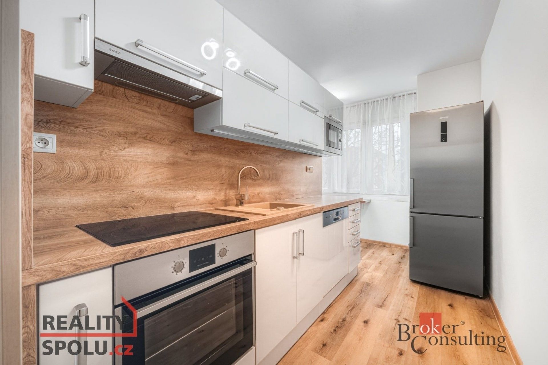 Prodej byt 3+1 - Železničářská, Plzeň, 77 m²