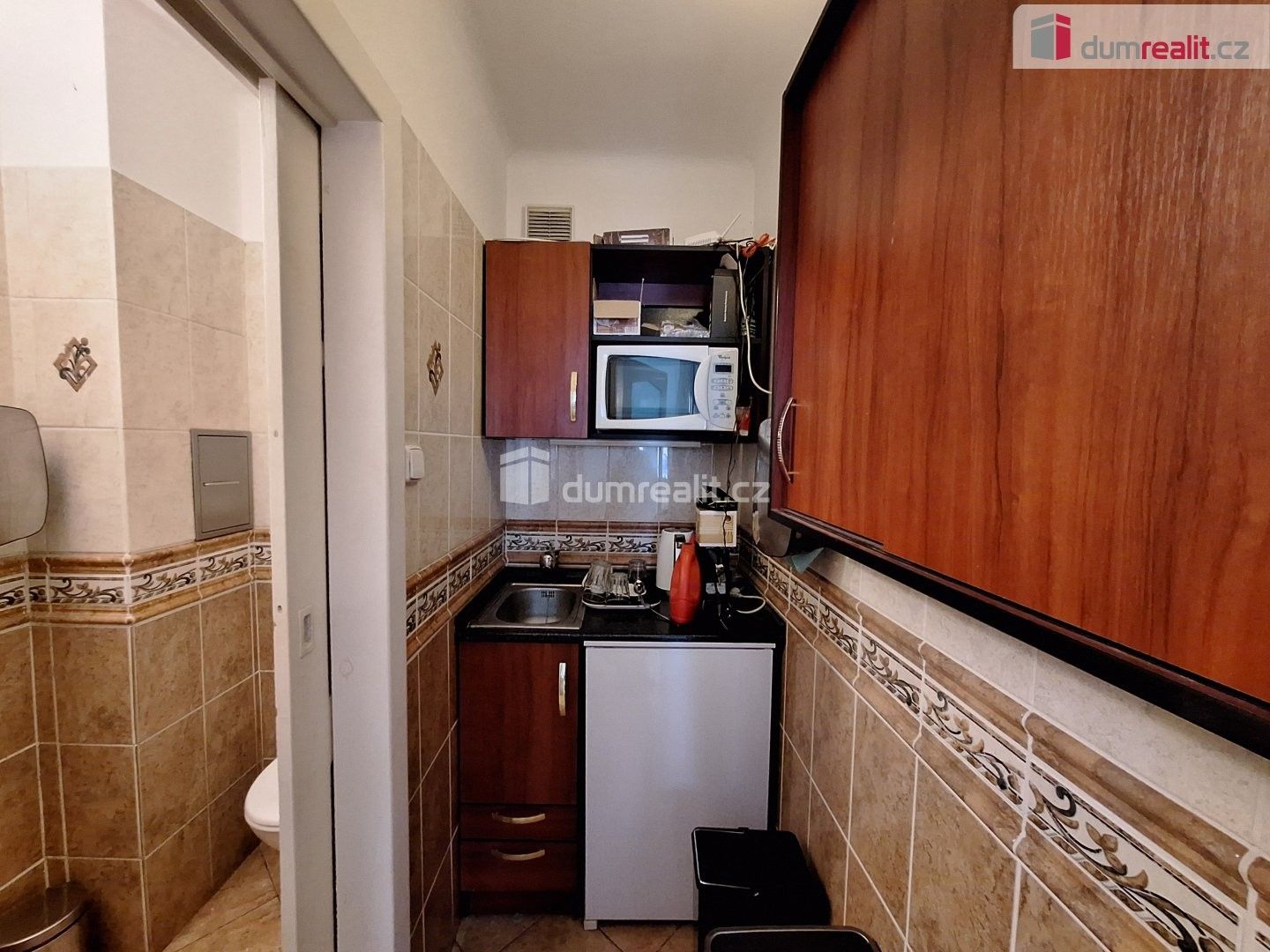 Pronájem kancelář - Bubenečská, Praha, 51 m² - 5