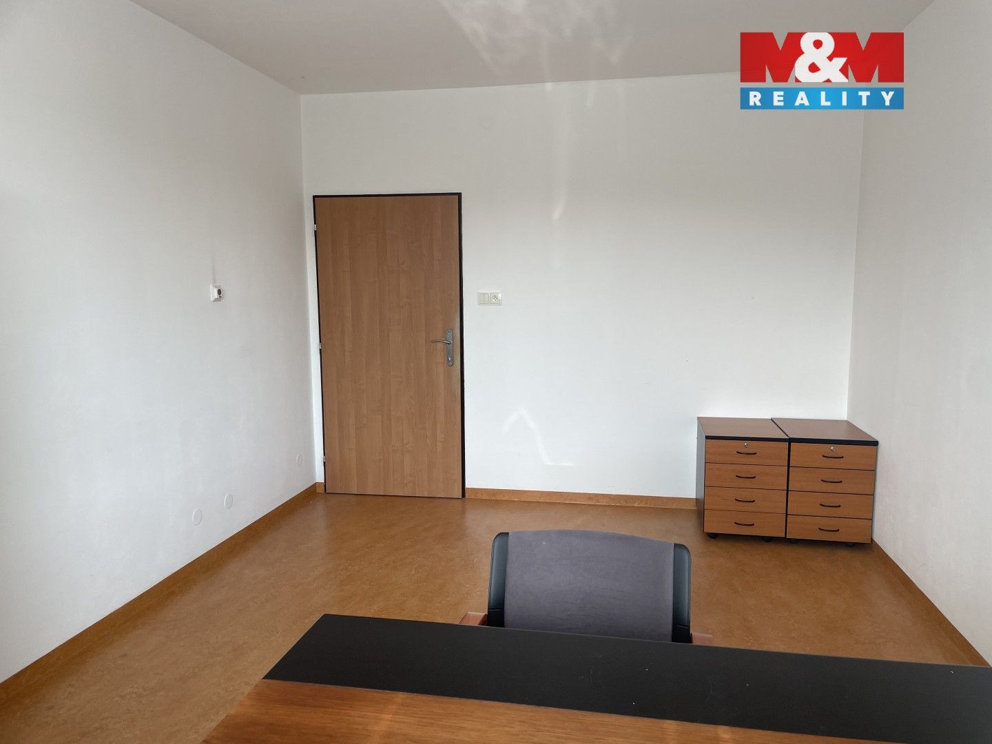Kancelář · 17 m² · Toužimská, Praha - 3