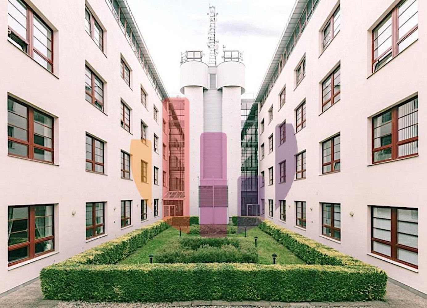 Pronájem kancelář - Praha - Karlín, okres Praha 8, Hlavní město Praha, 218 m² - 5