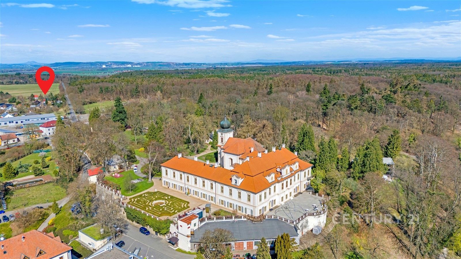 Pozemky pro bydlení, Loučeň - 2