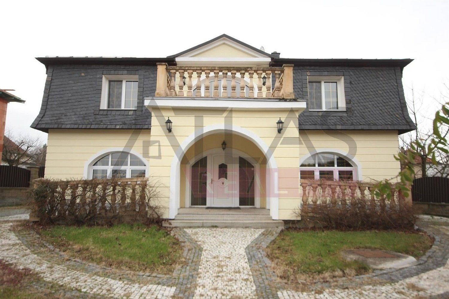 Rodinný dům, 360 m²