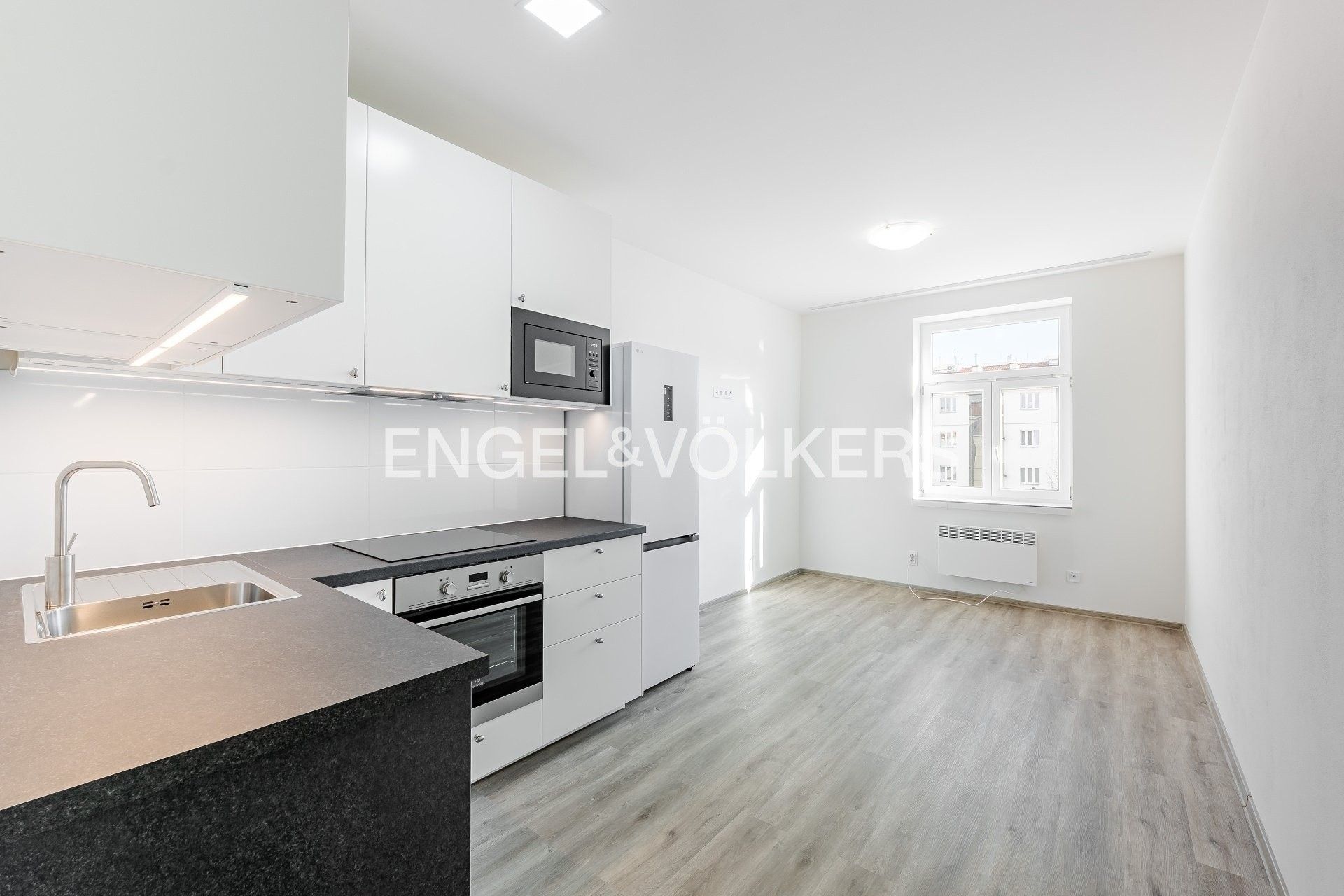2+kk, Hartigova 1691, Praha, 44 m²