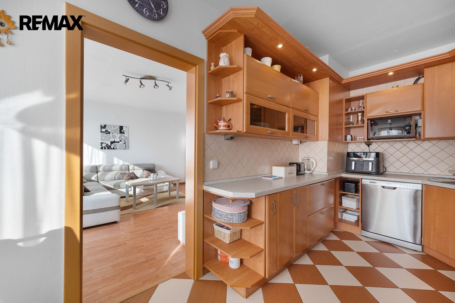 Prodej byt 4+1 - Valtická, Brno - Židenice, 84 m² - 5