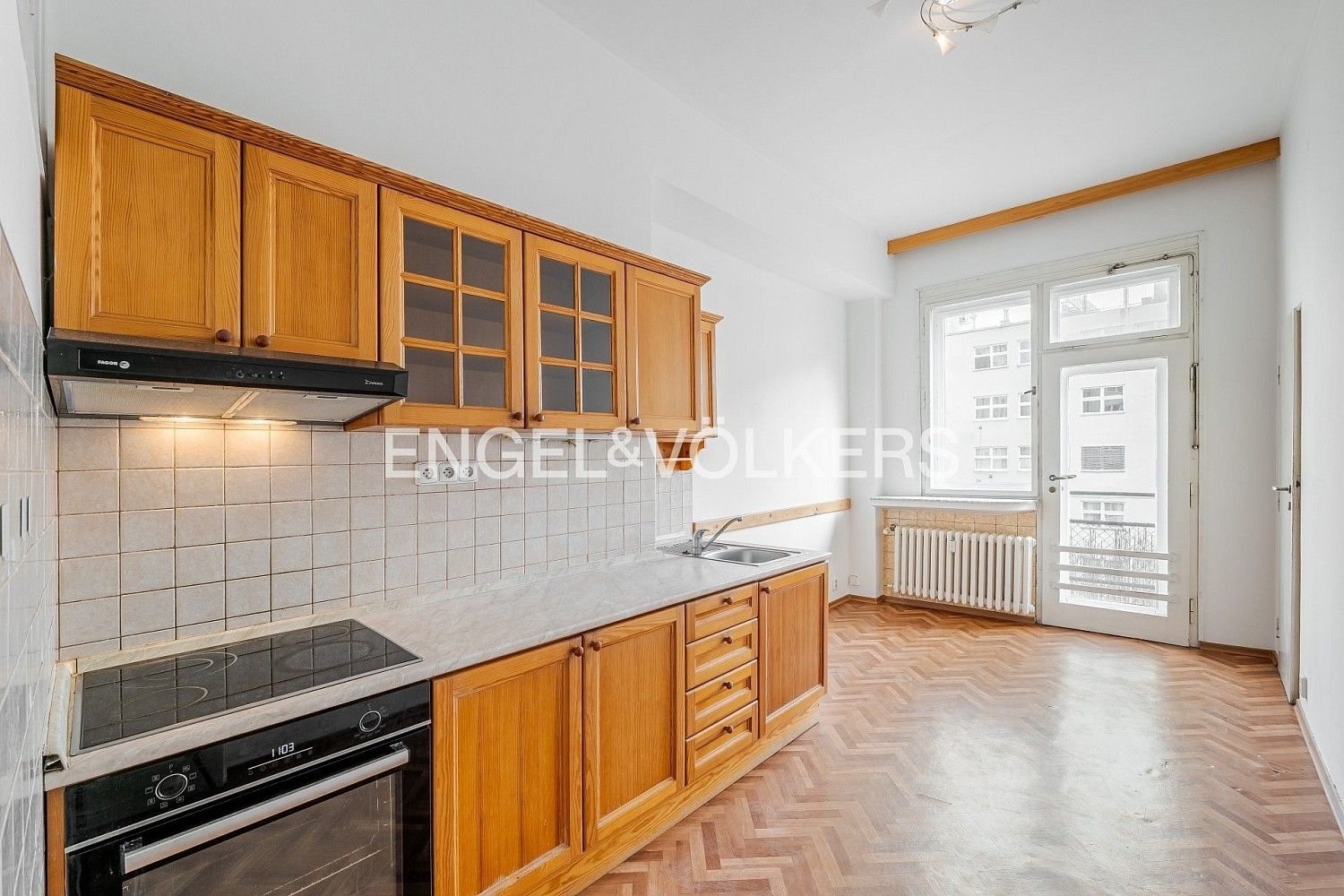 2+1, Praha - Vinohrady, okres Praha 3, Hlavní město Praha, 85 m² - 2