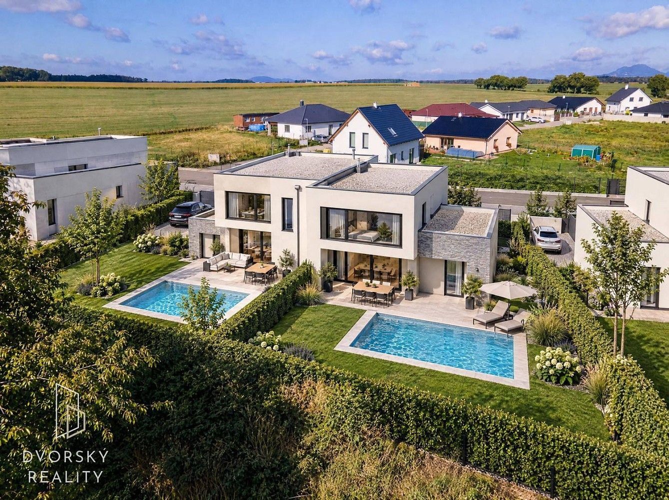Prodej rodinný dům - Čistá, 210 m² - 2