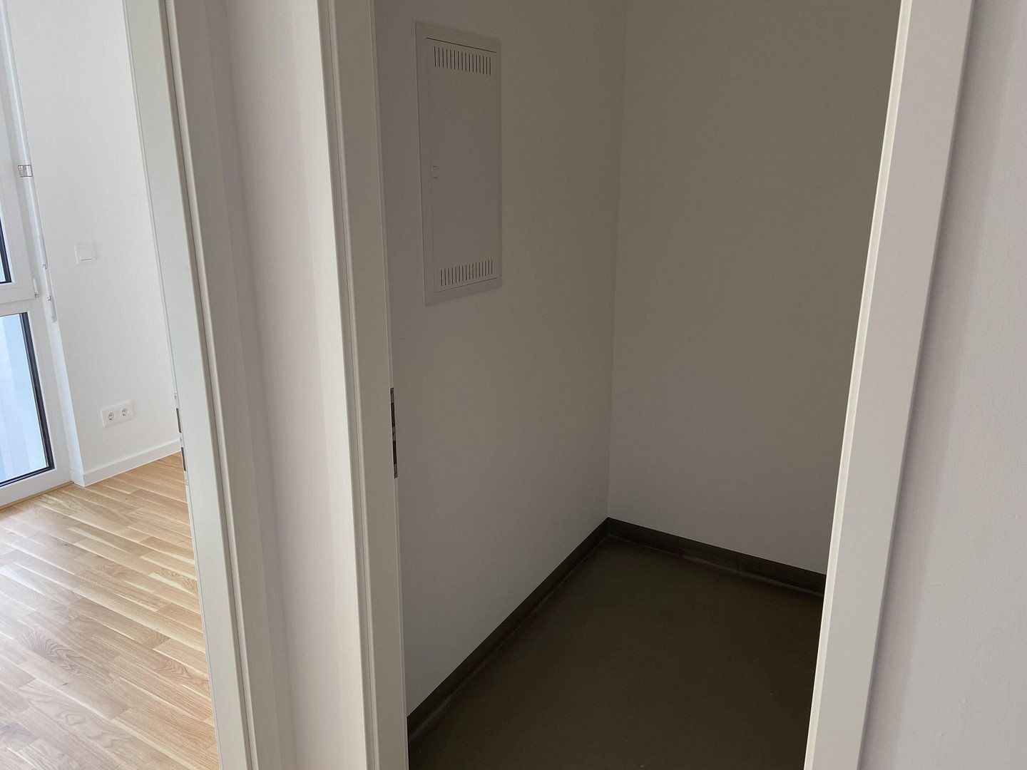Pronájem byt 3+1 - Tempelhofer Str. 8, , Braniborsko, 59 m² - 5