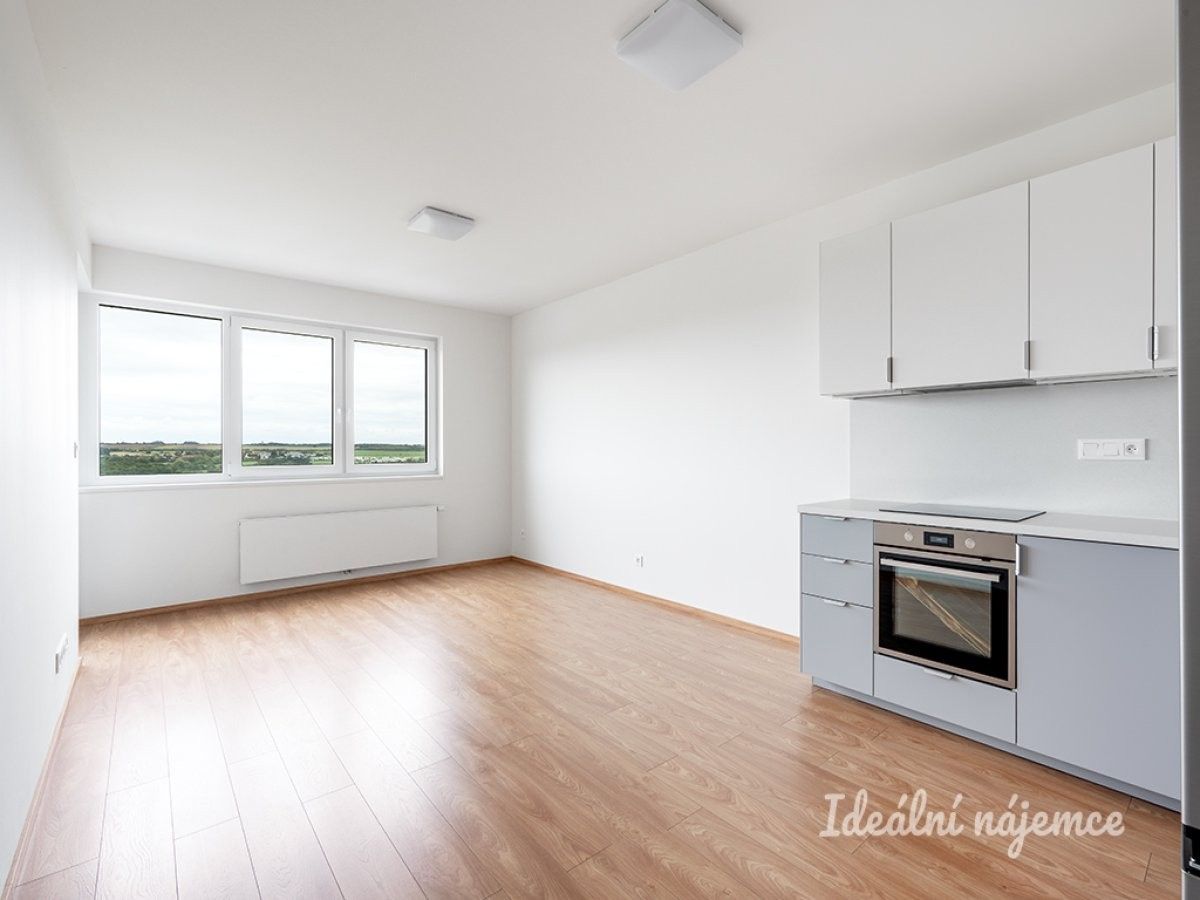 2+kk, Zimova, Praha, 51 m² - 1