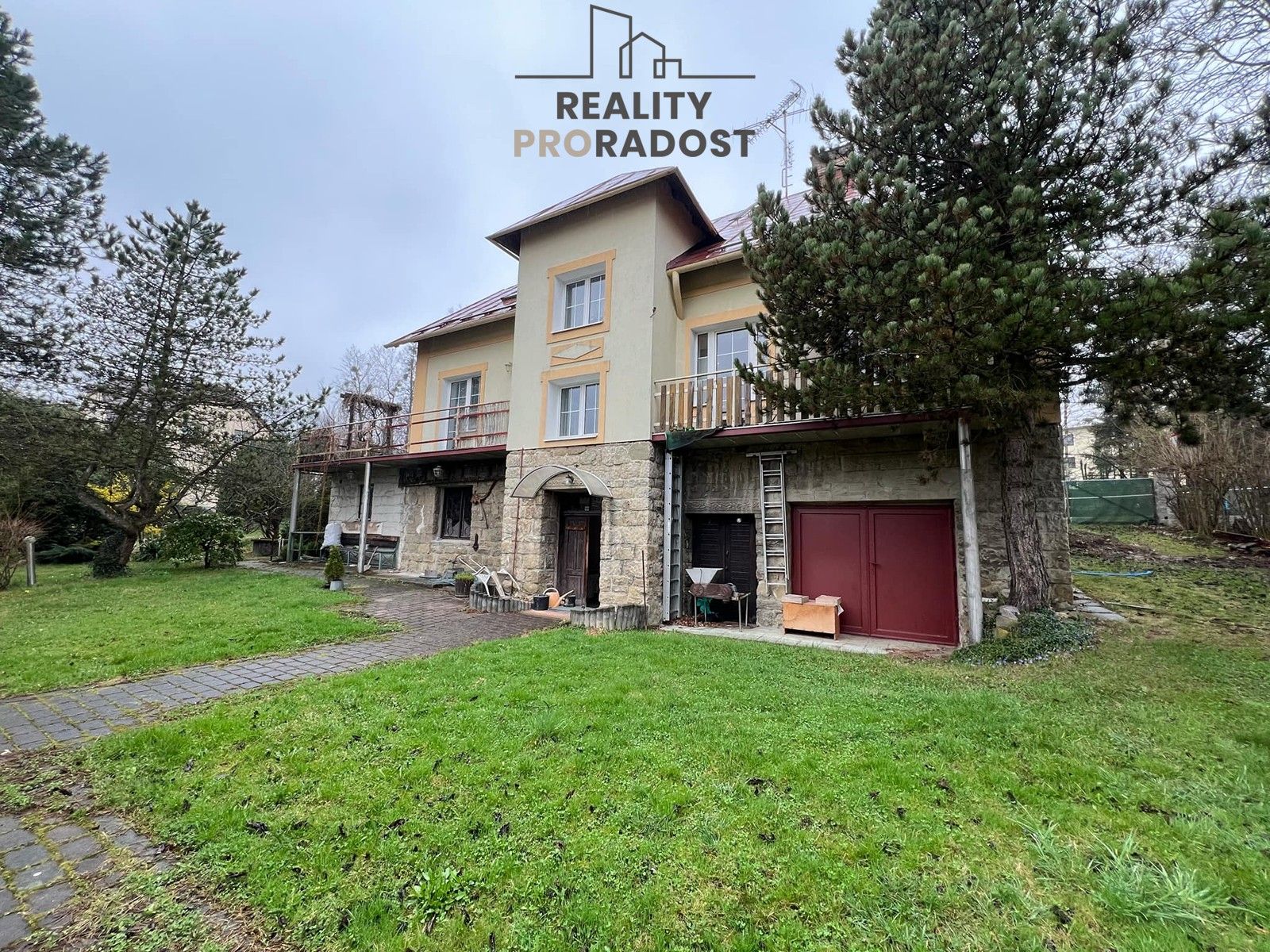 Prodej rodinný dům - Kunčice pod Ondřejníkem, 450 m²