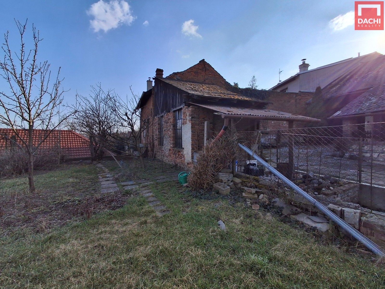 Pozemek pro bydlení · 370 m² · Charváty - 3