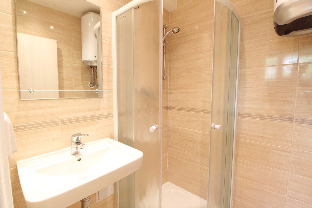 2+1, Obětí 6. května, Praha, 40 m²