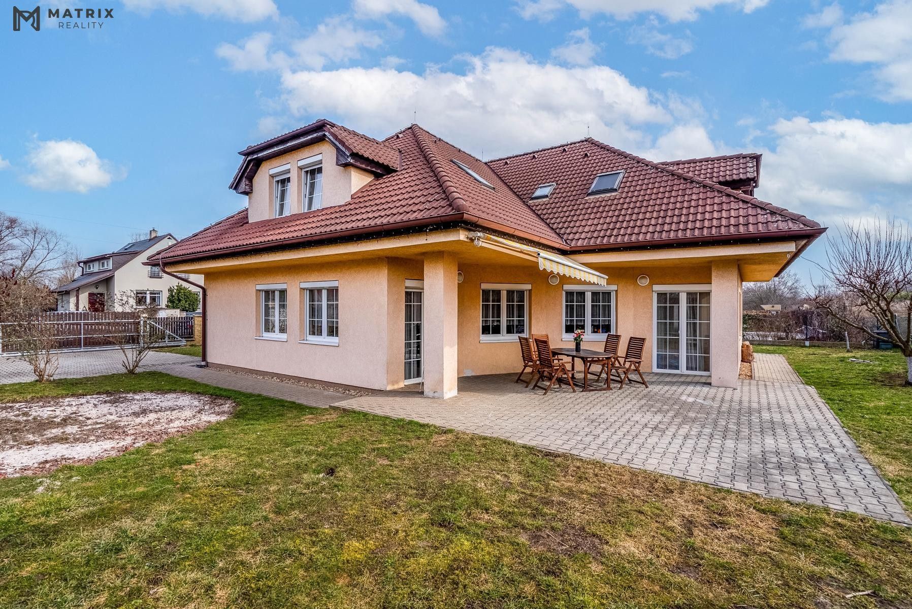 Prodej rodinný dům - V zákopech, Praha, 294 m²