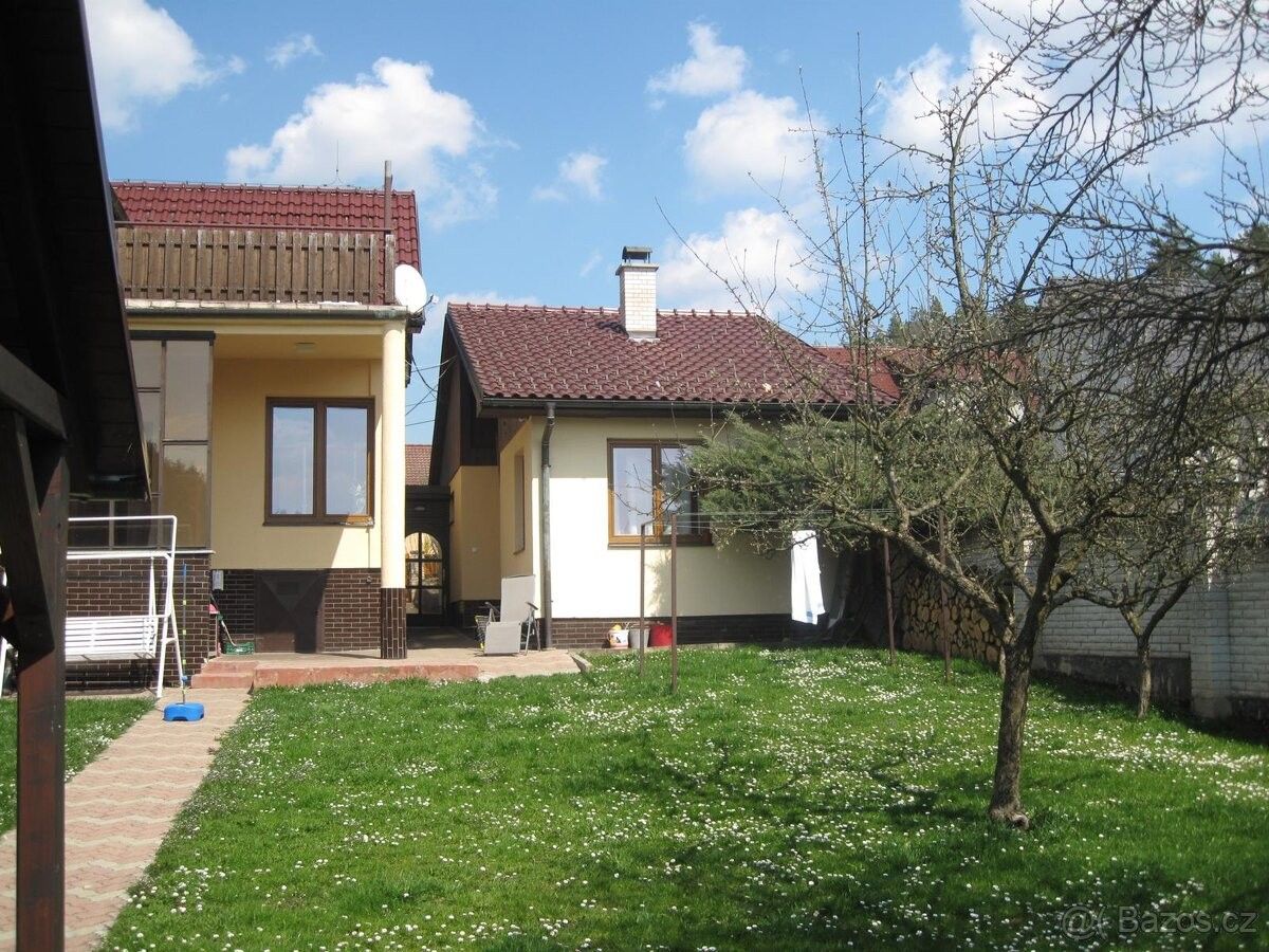 Rodinné domy, Zlín, 760 01 - 2