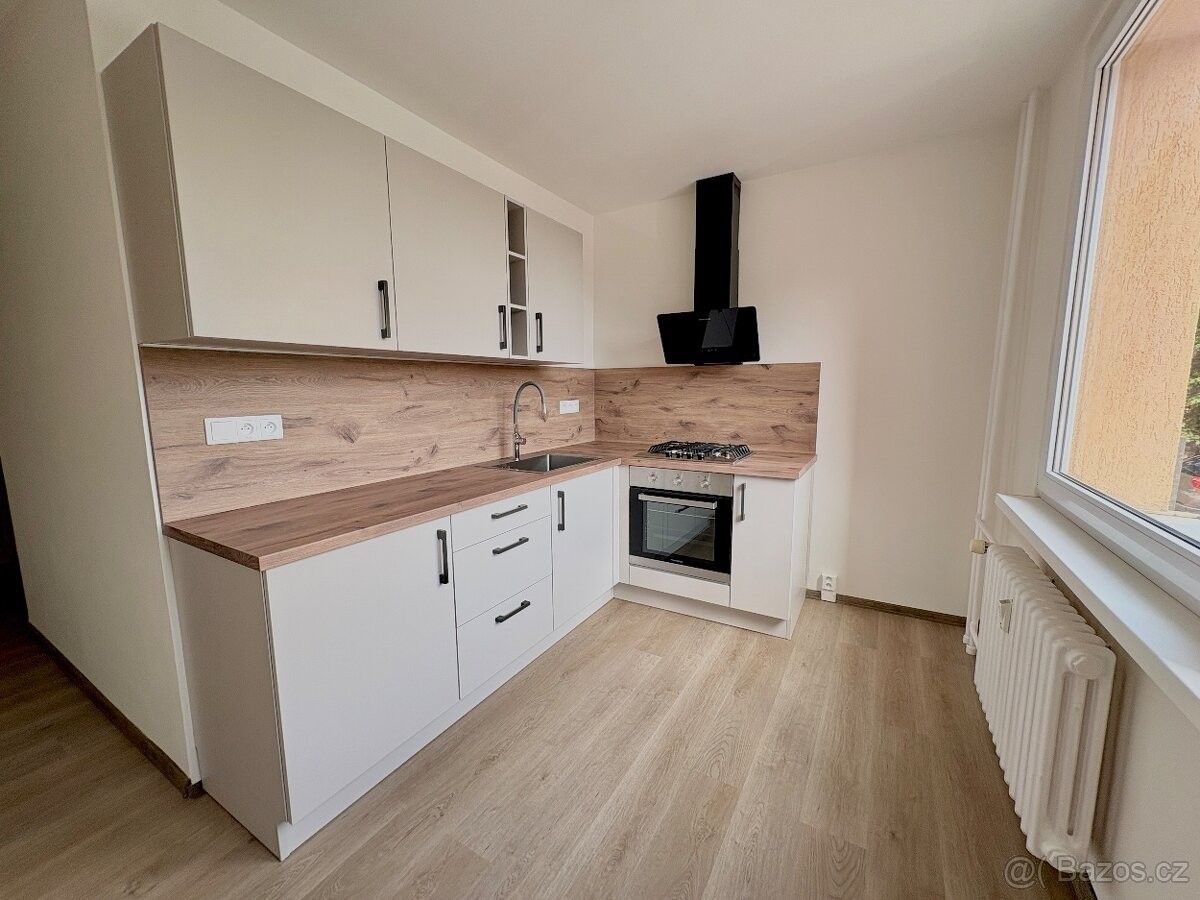Byty, Chomutov, 430 04 - 2