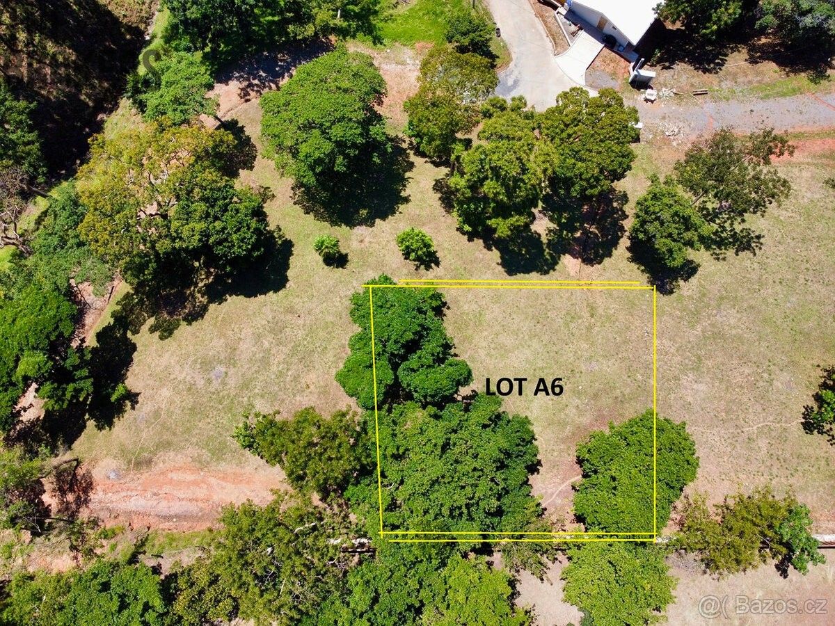 Prodej pozemek pro bydlení - 987 66, Zahraničí