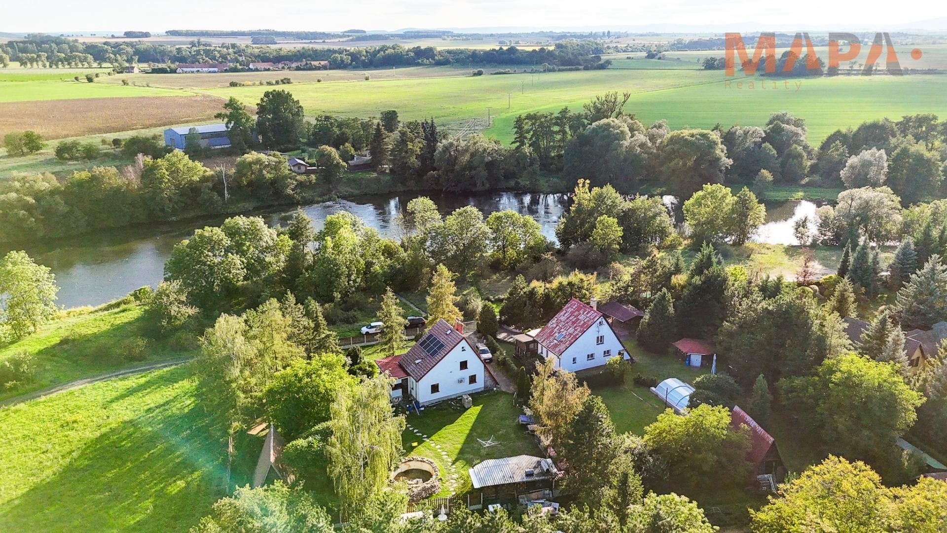 Prodej rodinný dům - Žiželice Přívlaky, 154 m² - 5
