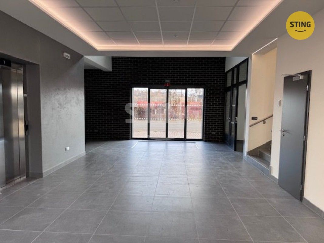Pronájem obchodní prostory - Jablunkovská  , Český Těšín, 84 m² - 5