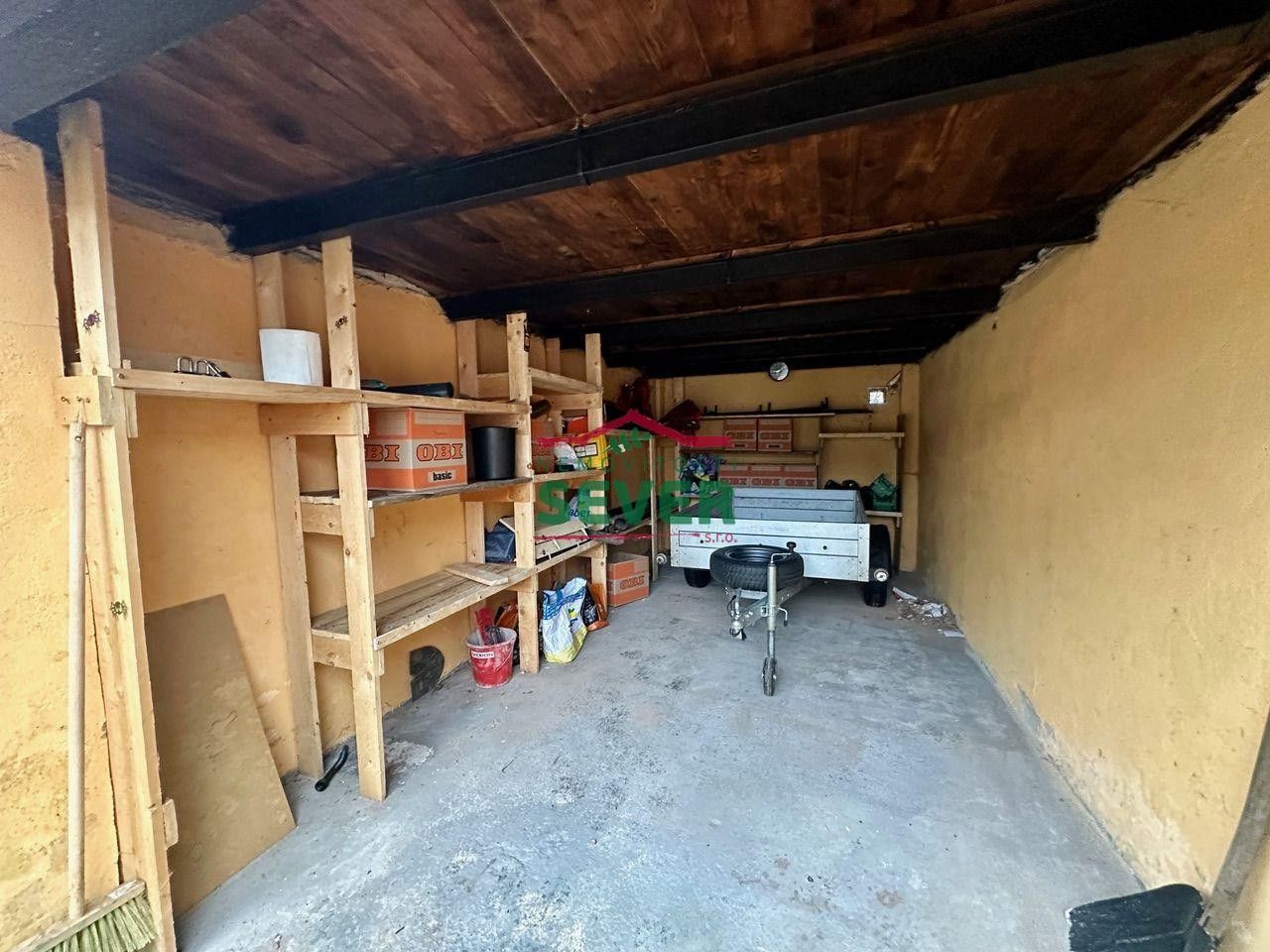 Prodej garáž - Novosedlice, 20 m²