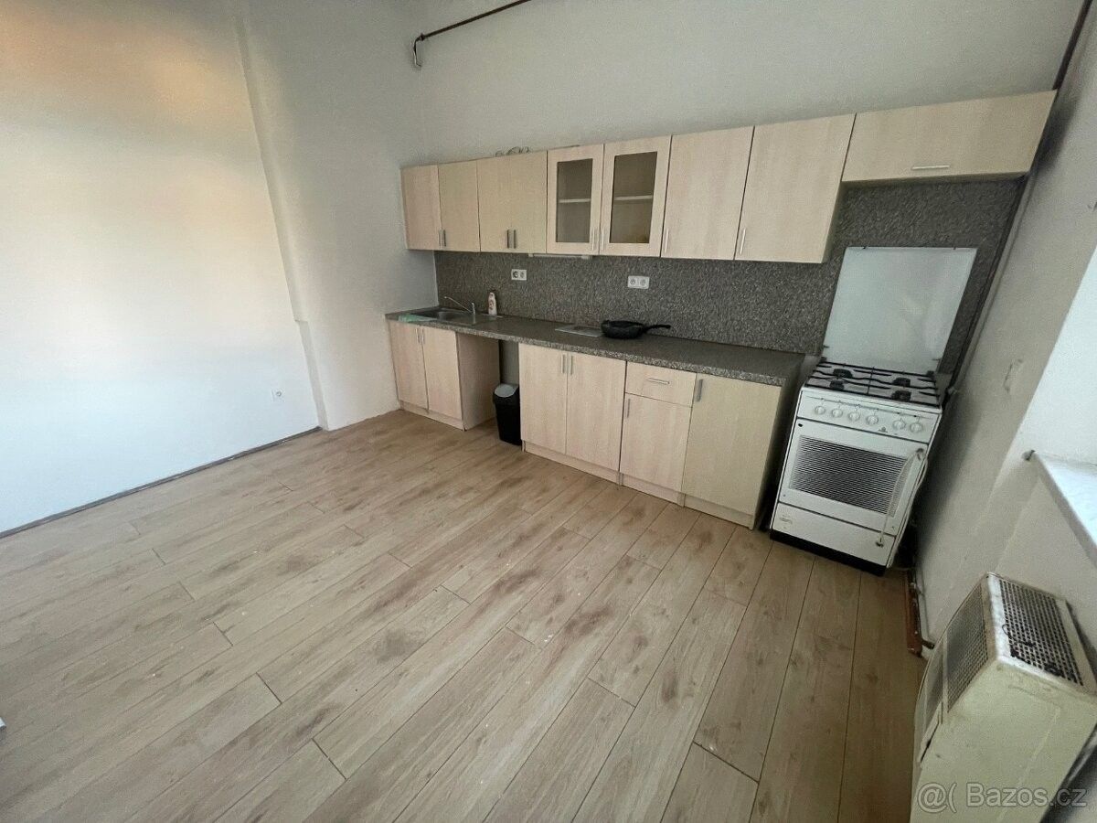 Pronájem byt - Olomouc, 779 00