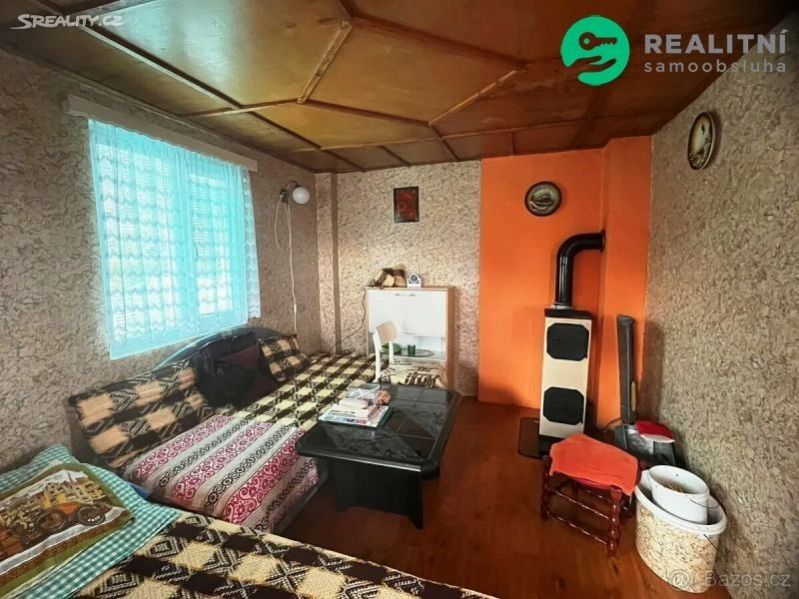 Chaty, Na Průtahu, Kadaň, 25 m²