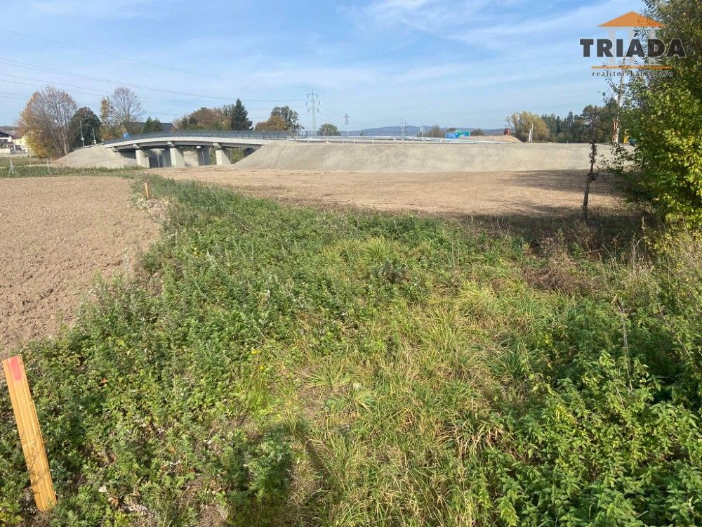 Komerční pozemky, Čtveřín, 1 m²