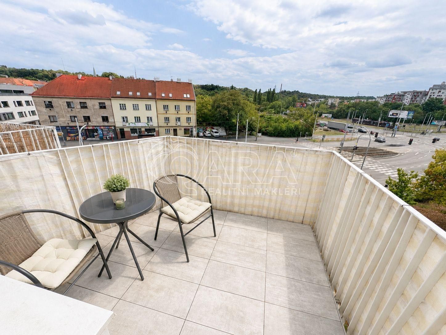 Byt 2+kk · 51 m² · Kbelská, Praha - 4