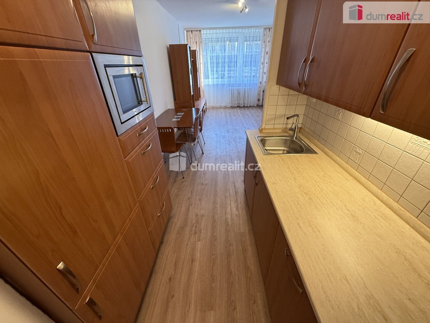 2+kk, Kosmická 740, Praha, 45 m²